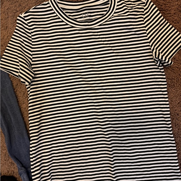 Lot Of 7 Shirts Tops Sweaters American Eagle GAP Aerie Express XS - Picture 6 of 10